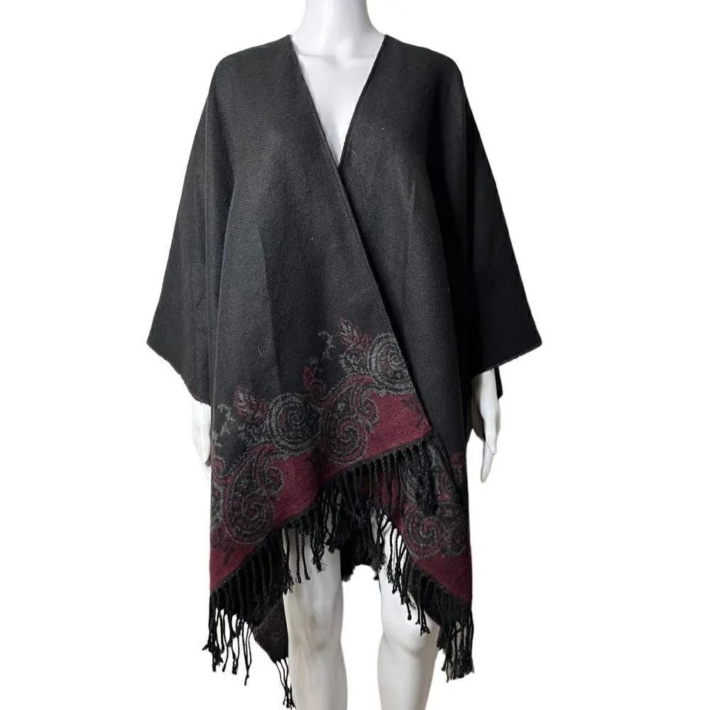 Croft & Barrow Paisley Fringe Hemmed Open Front Poncho Black & Red One Size